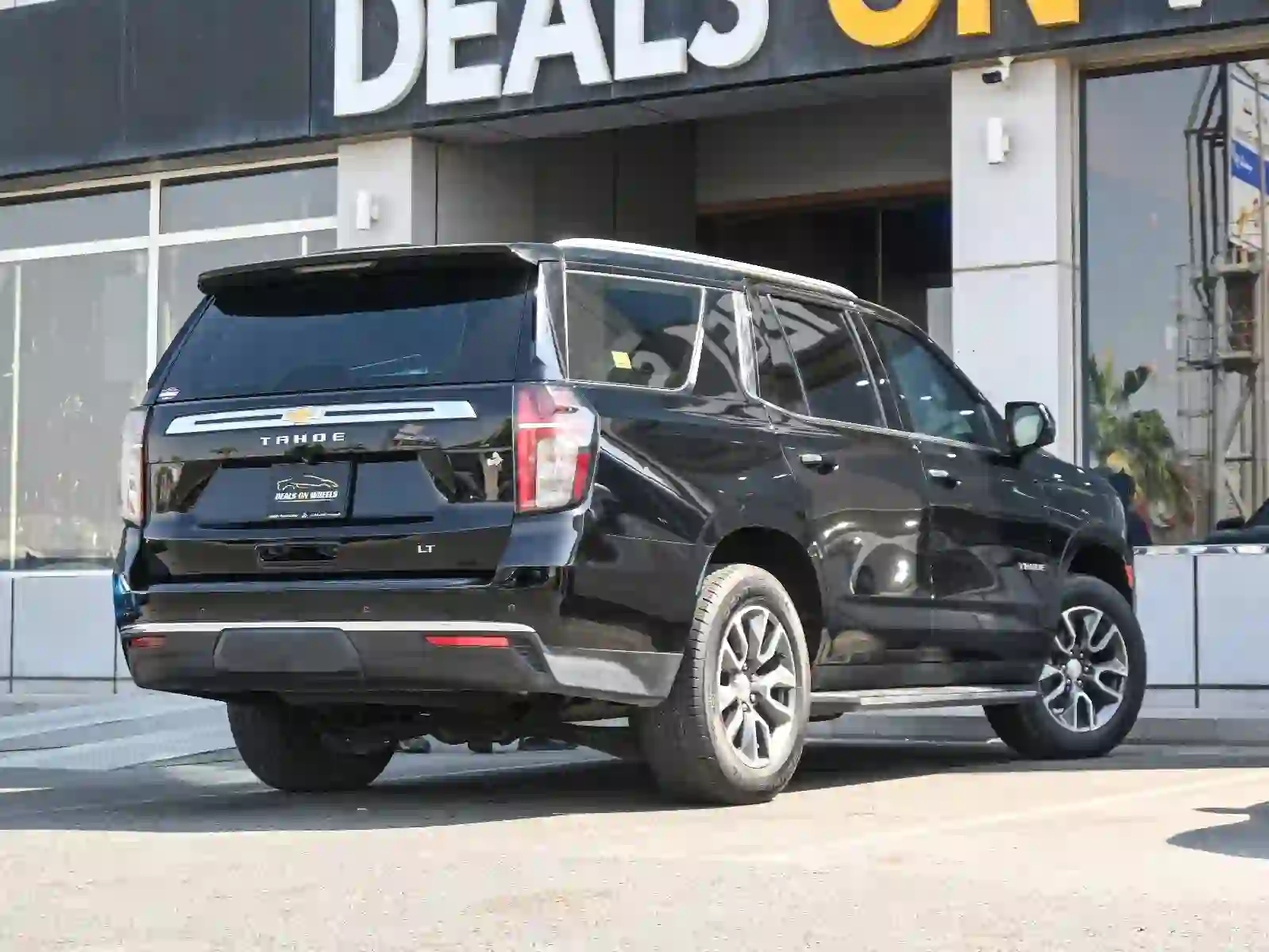 Chevrolet Tahoe LT 2021 - Image 3