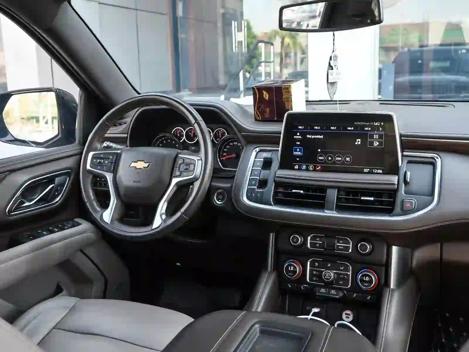 Chevrolet Tahoe LT 2021 - Image 4