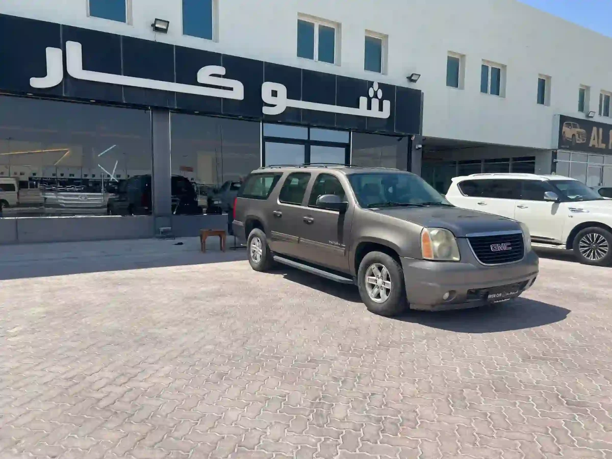 GMC Yukon XL 2011