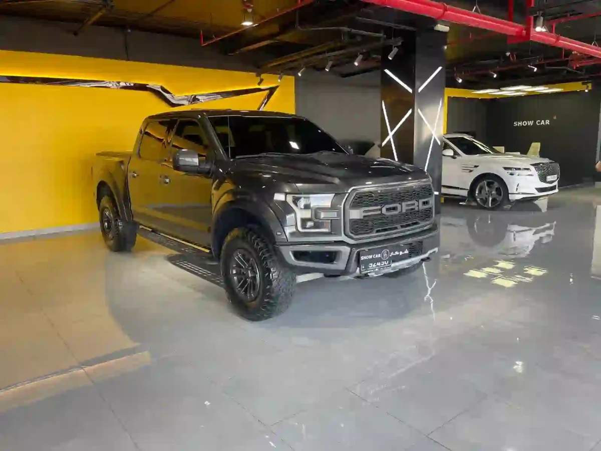 Ford Raptor f 150 2018
