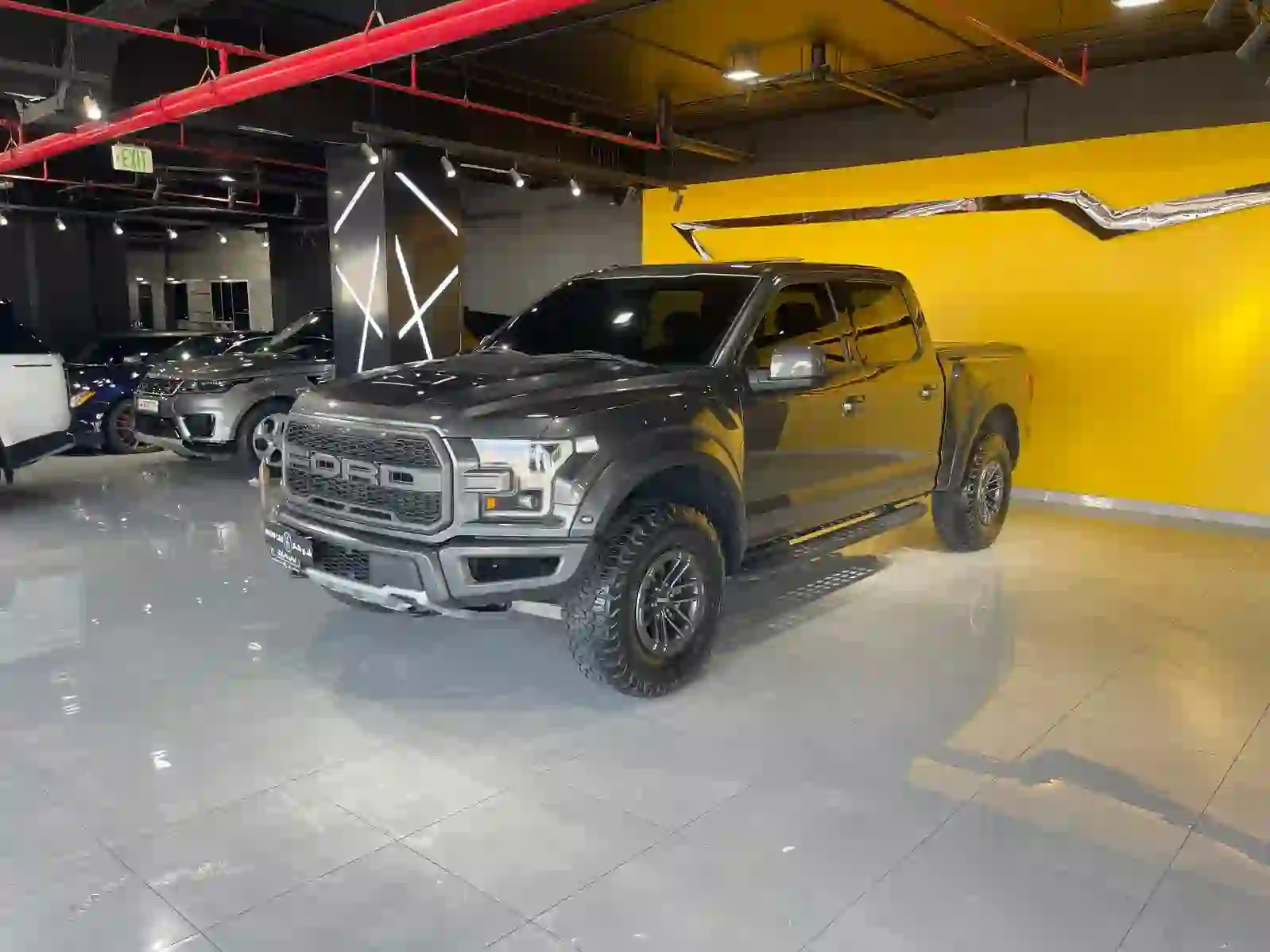 Ford Raptor f 150 2018 - Image 2