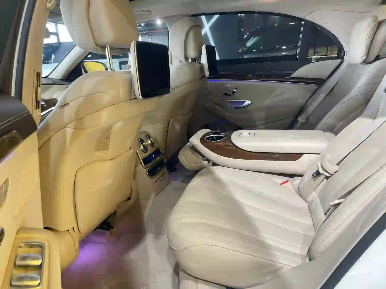 Mercedes-Benz S-Class Sedan 400 2016 - Image 4