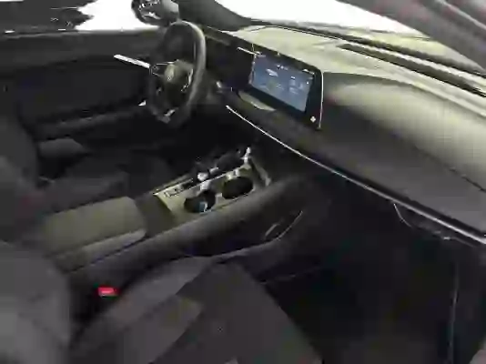 MG  7. 2025 - Image 2