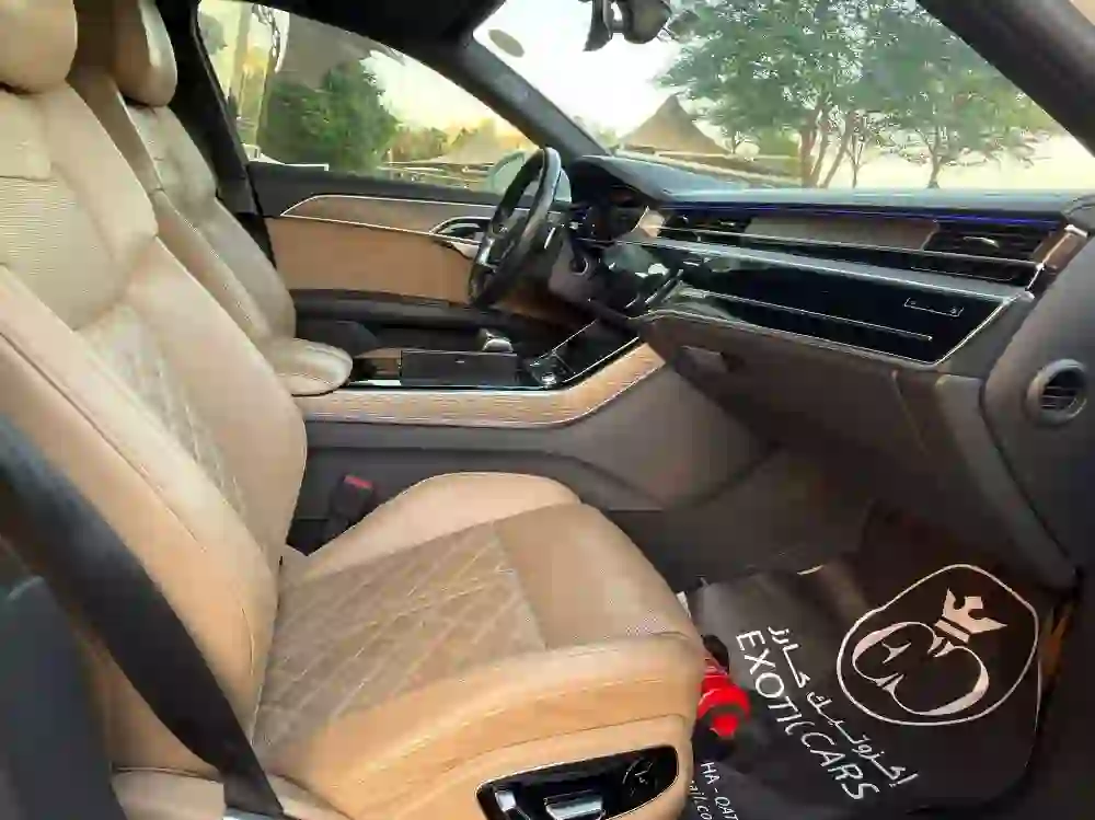 Audi A8 2019 - Image 3