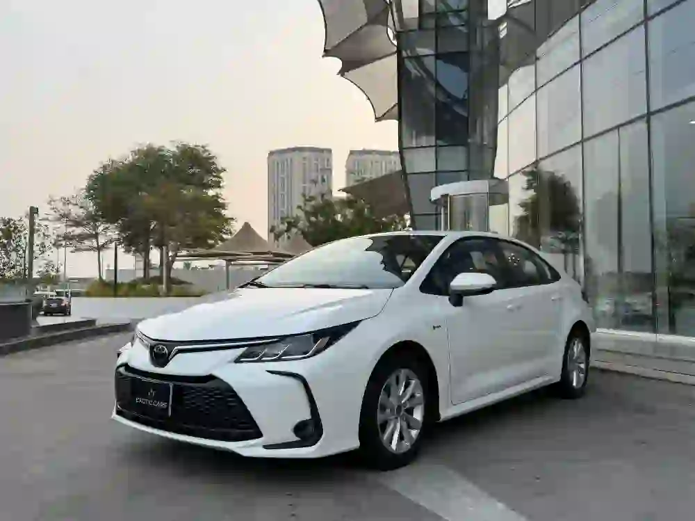 Toyota Corolla 2025 - Image 2