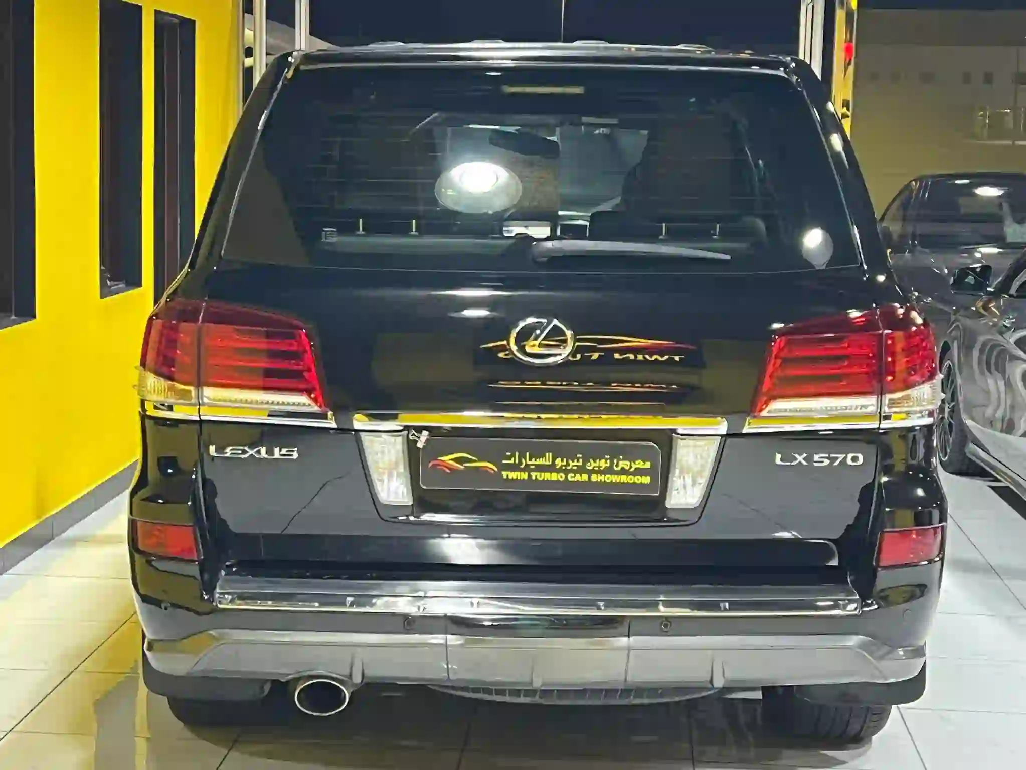 Lexus LX 570 S 2014 - Image 3