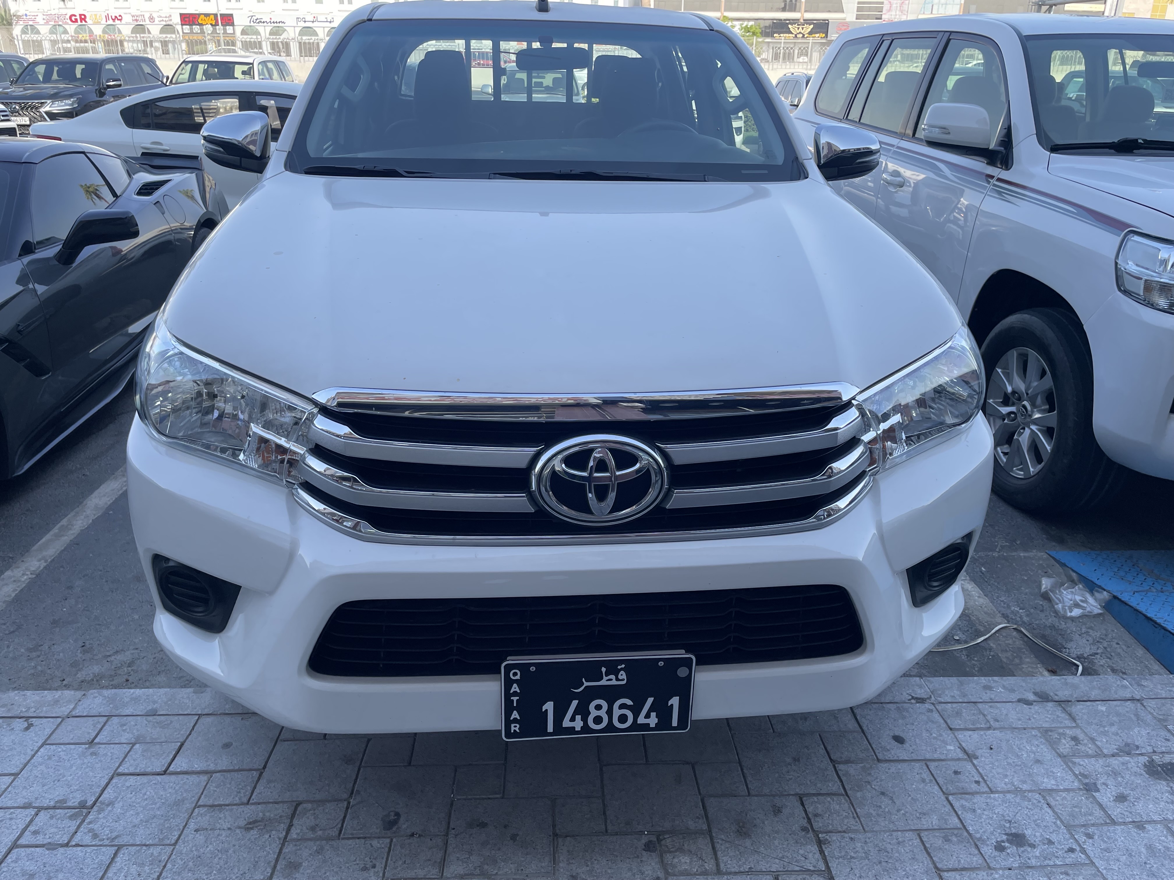 Toyota Hilux 4X4 2022 - Image 2