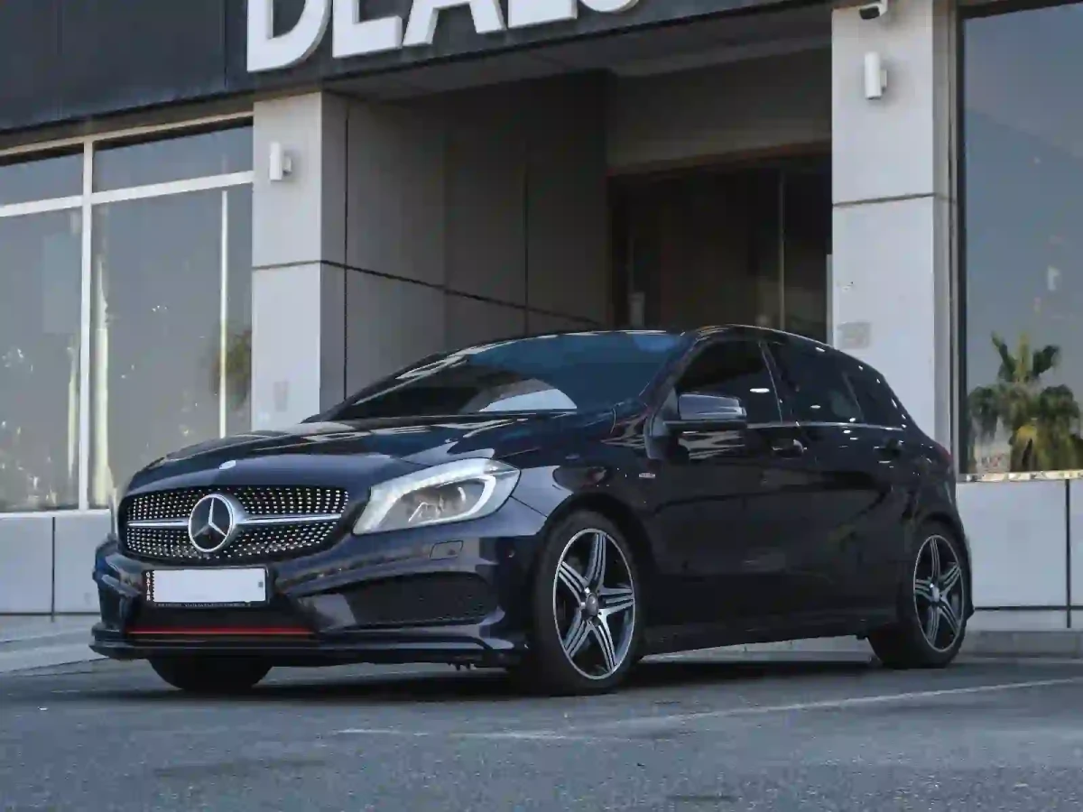 Mercedes-Benz A -Class Hatchback 250 2014