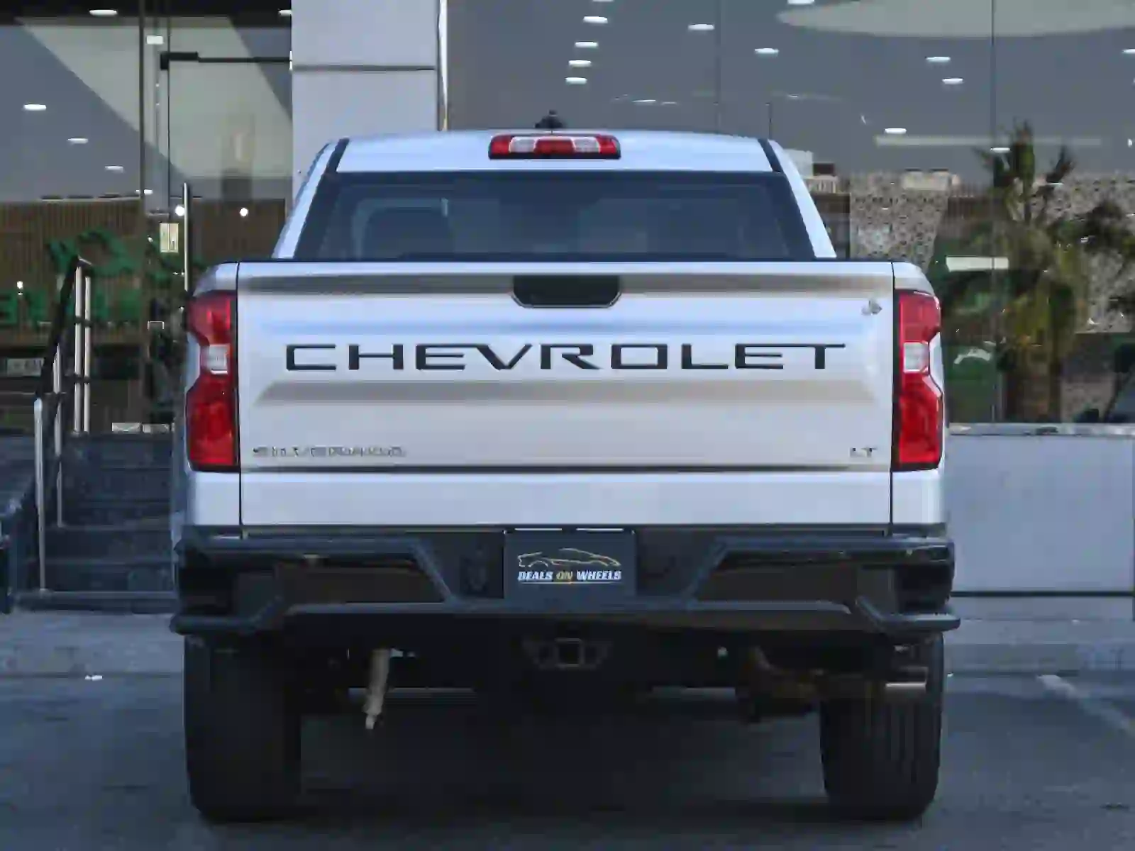 Chevrolet Silverado LT 2022 - Image 4