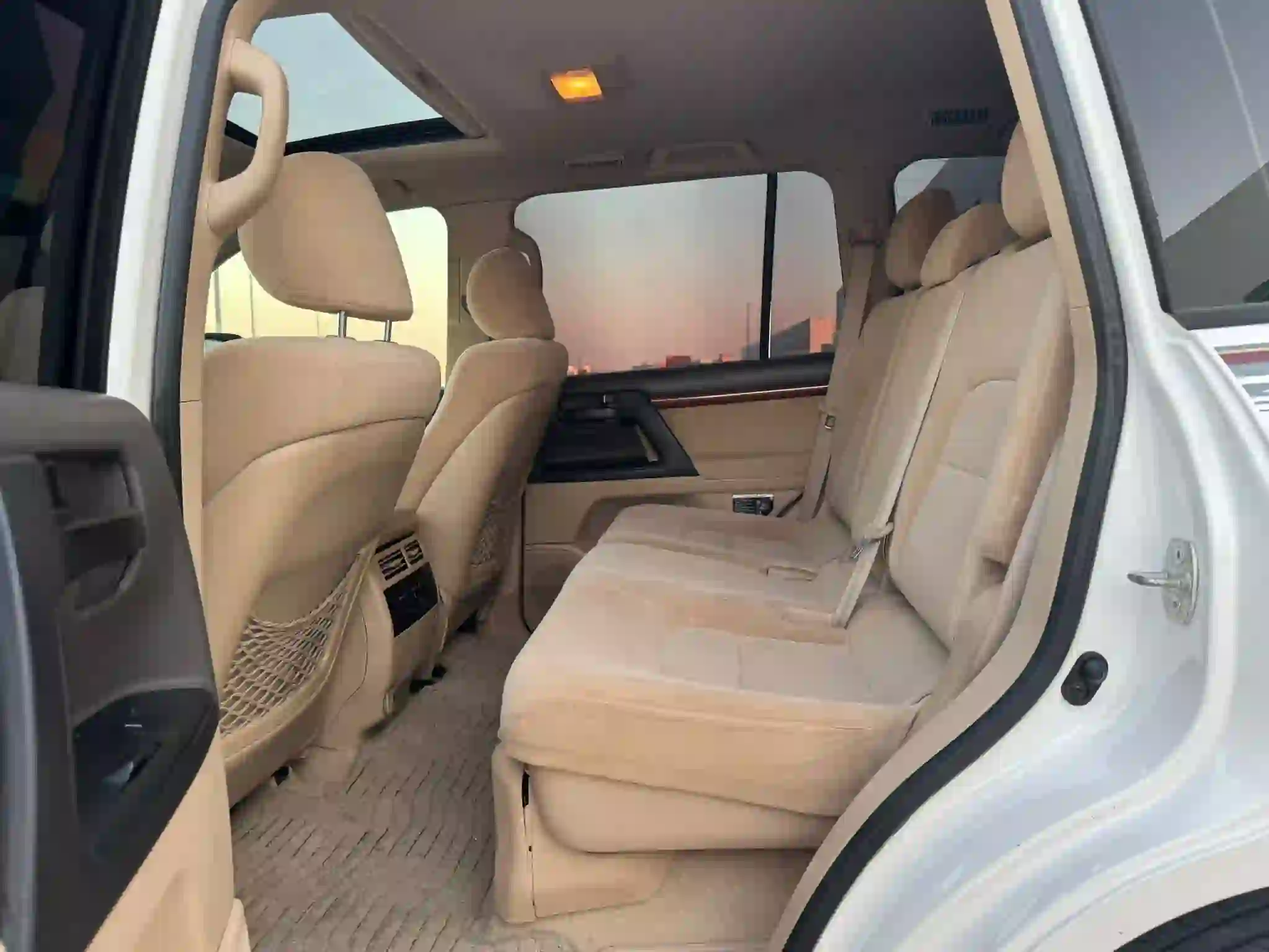 Toyota Land Cruiser GX.R 2014 - Image 2