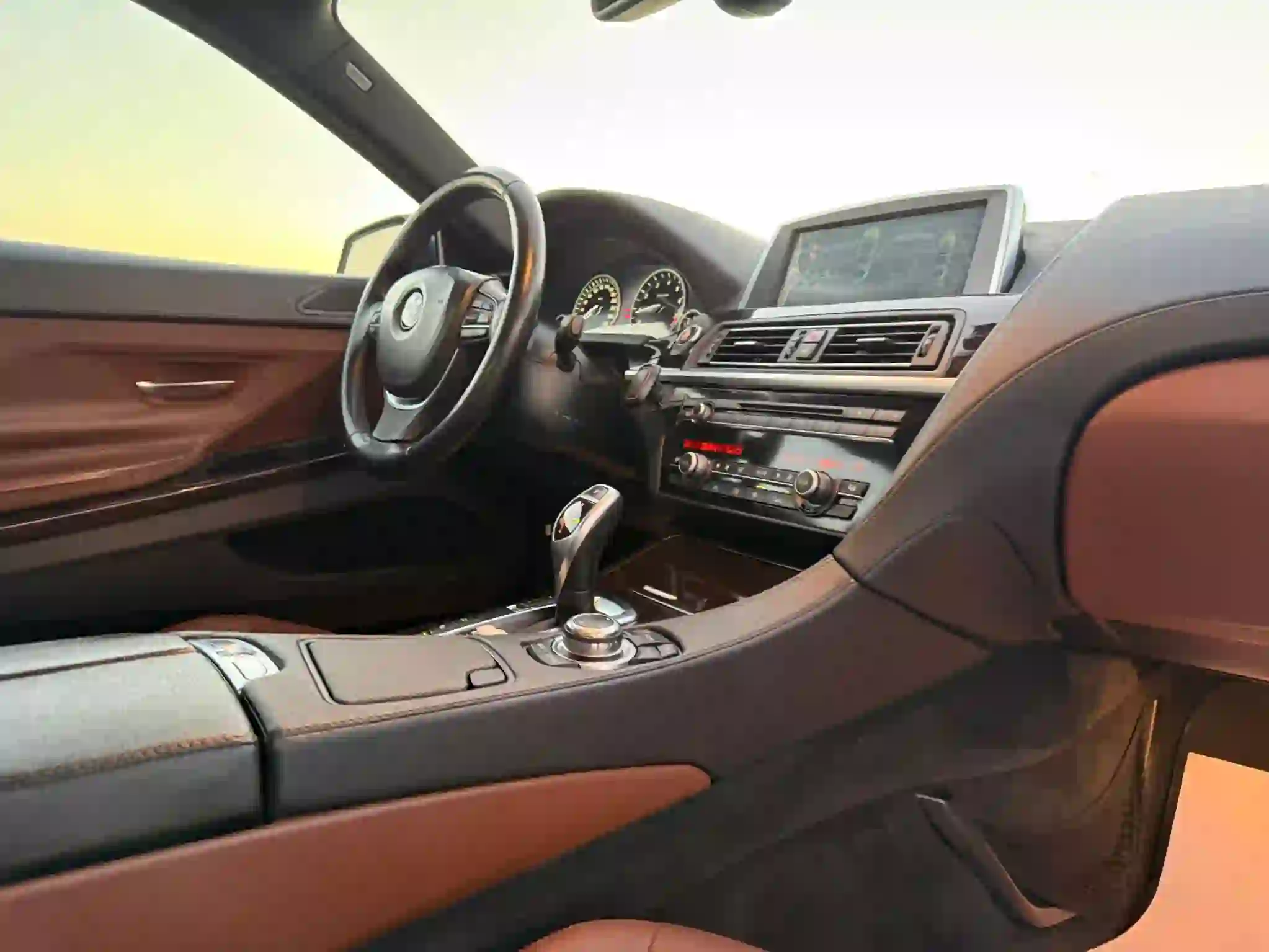 BMW 6-Series 640 i 2012 - Image 4