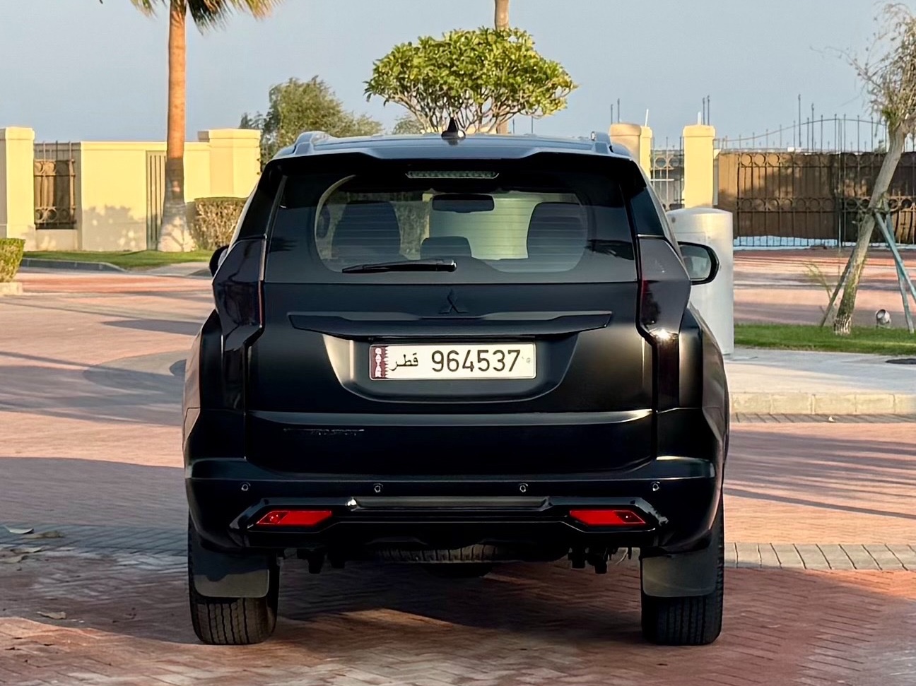 متسوبيشي مونتيرو سبورت 2024 - Image 2