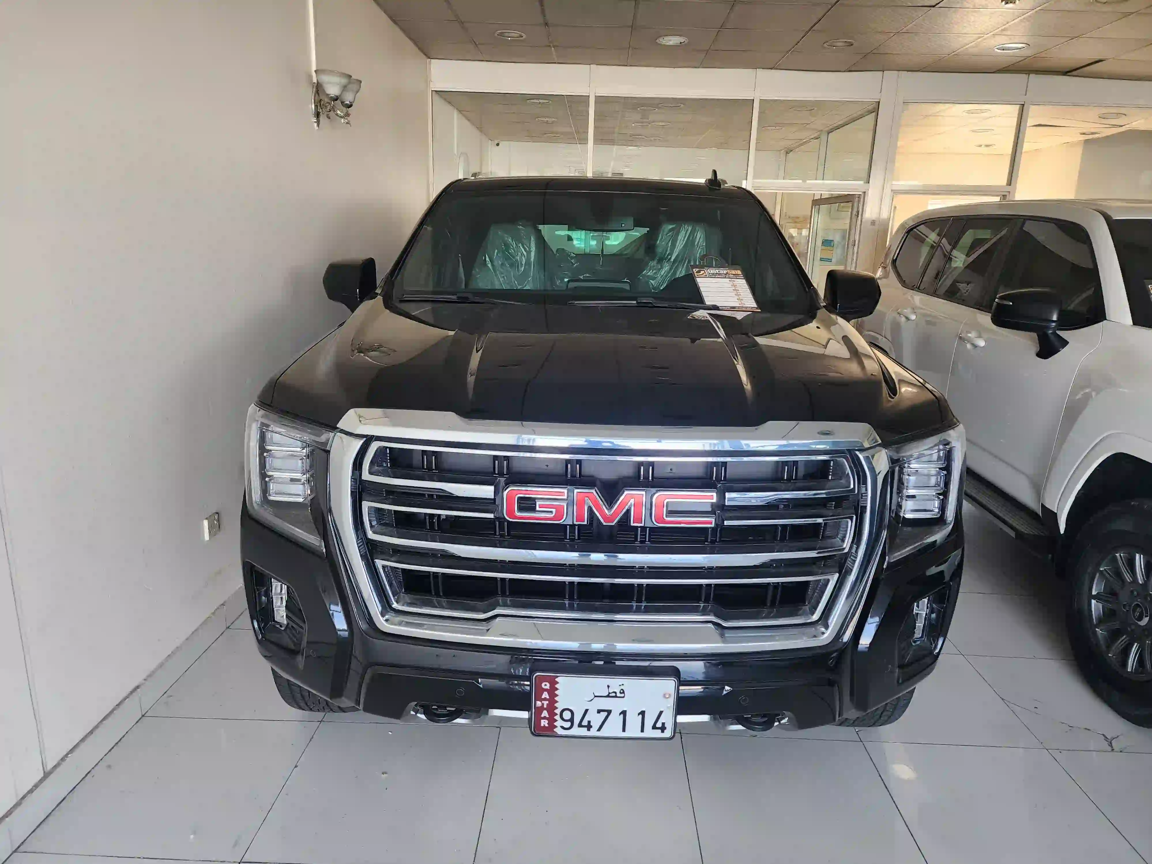 GMC Yukon 2024 - Image 1