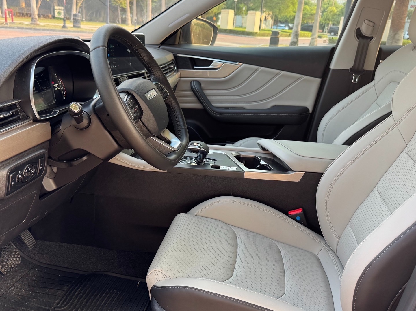 Jetour  X 70 plus  2025 - Image 4