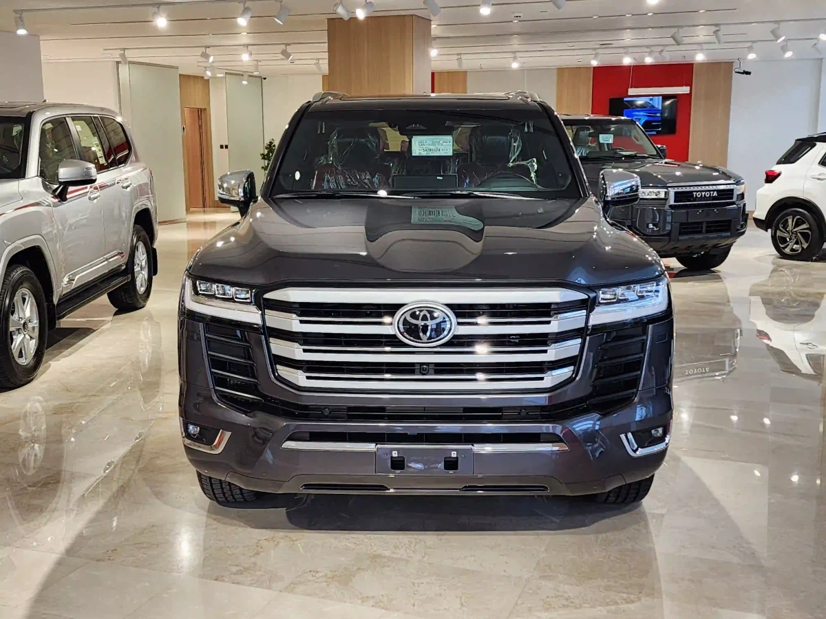 Toyota Land Cruiser VX.R 2025