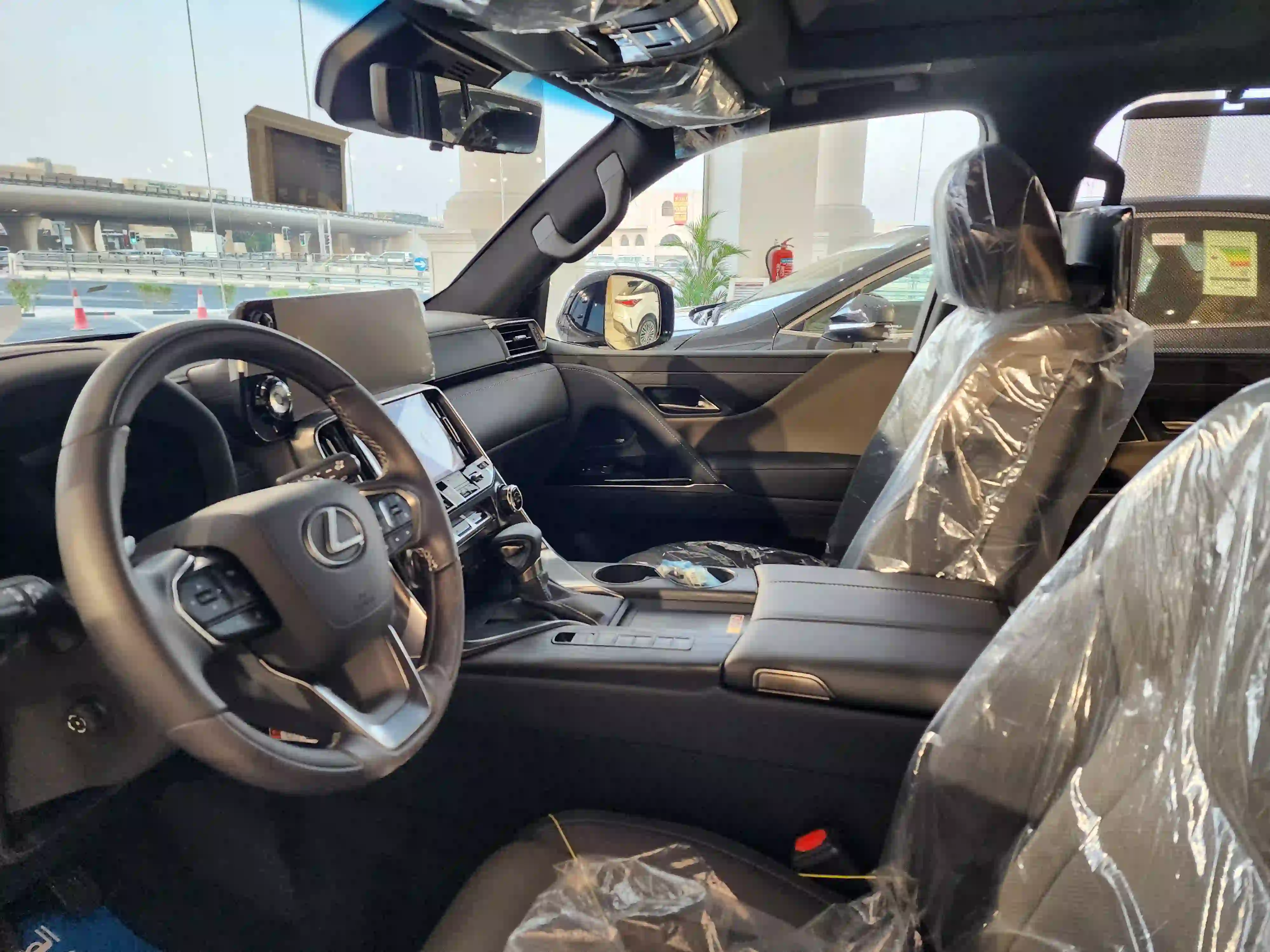 Lexus LX 600 OVERTRAIL 2025 - Image 4
