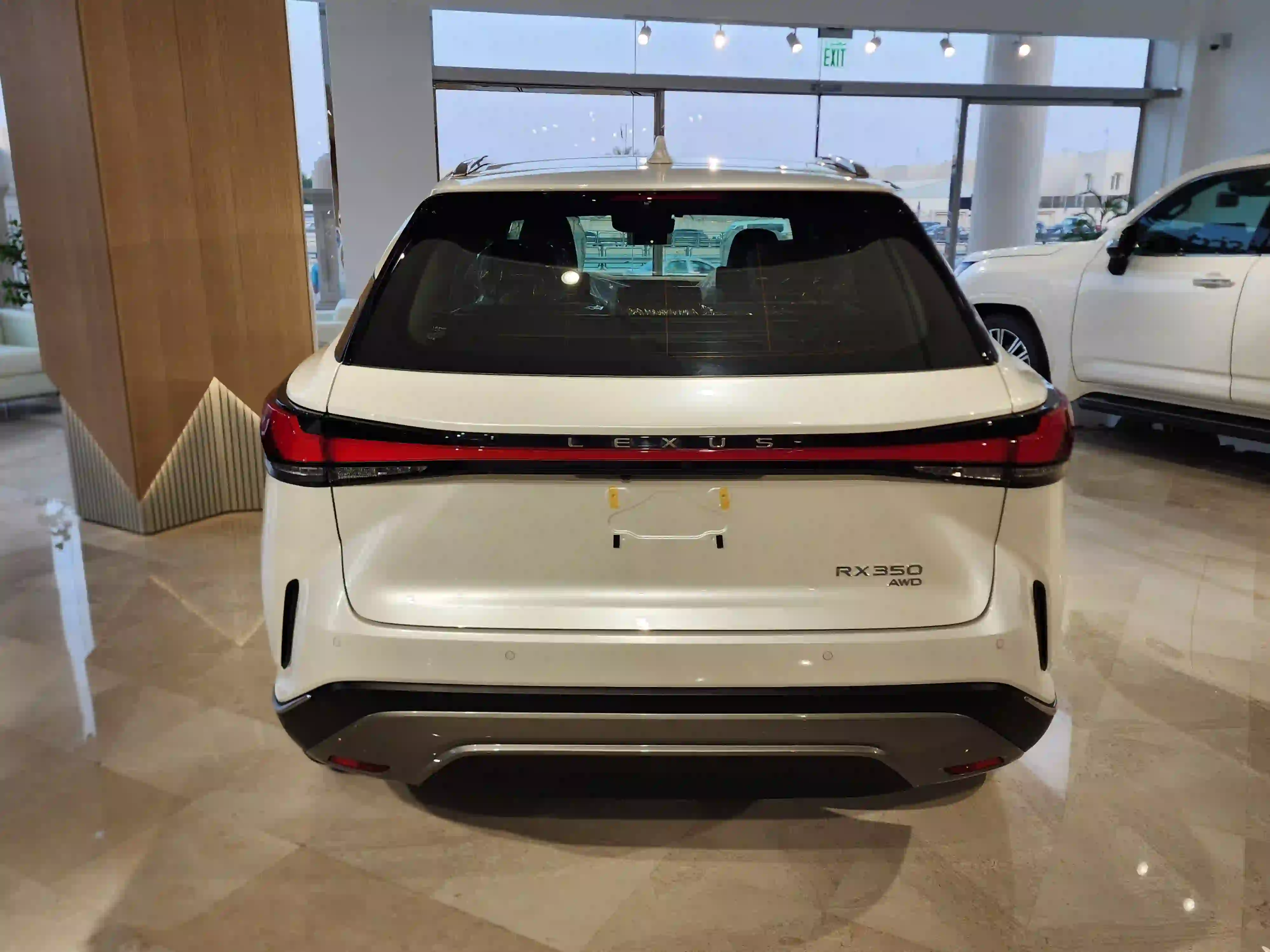 Lexus RX 350 2025 - Image 2