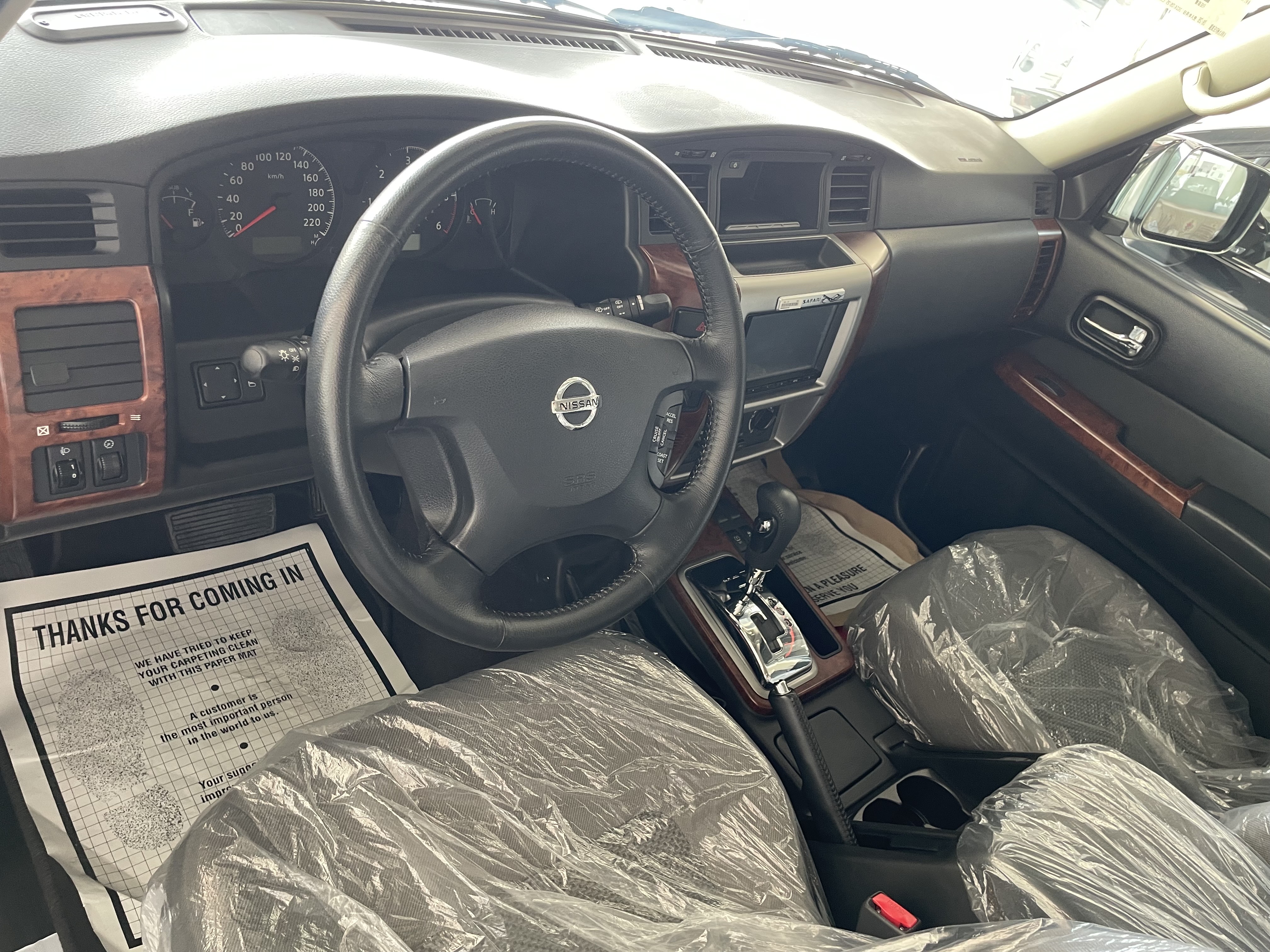 Nissan Patrol Safari 2023 - Image 4