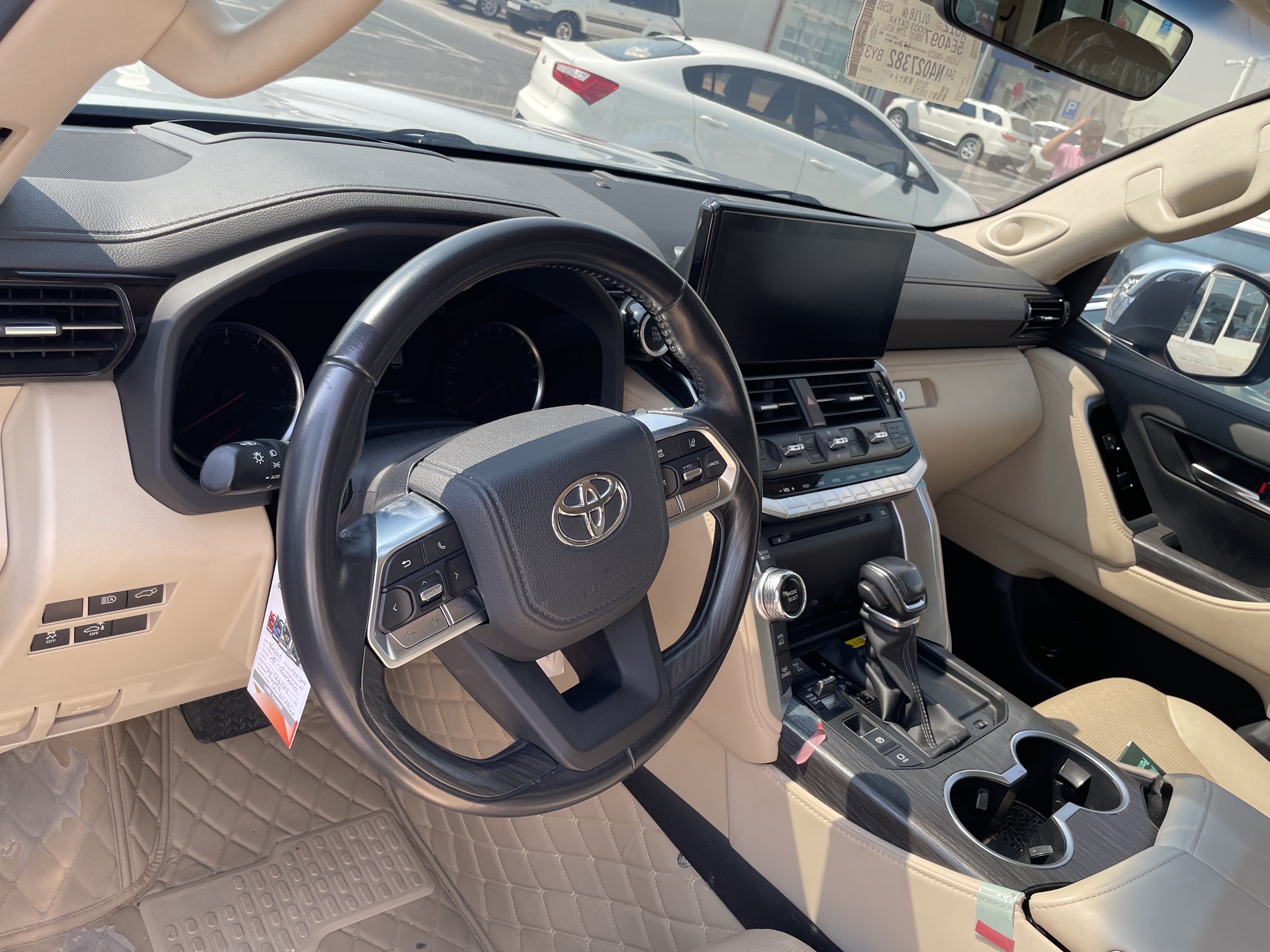 Toyota Land Cruiser VX.R 2022 - Image 4