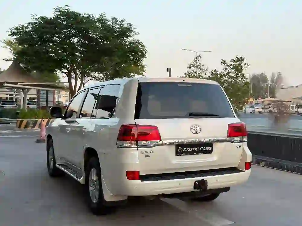 تويوتا لاند كروزر جي اكس.ار 2020 - Image 4