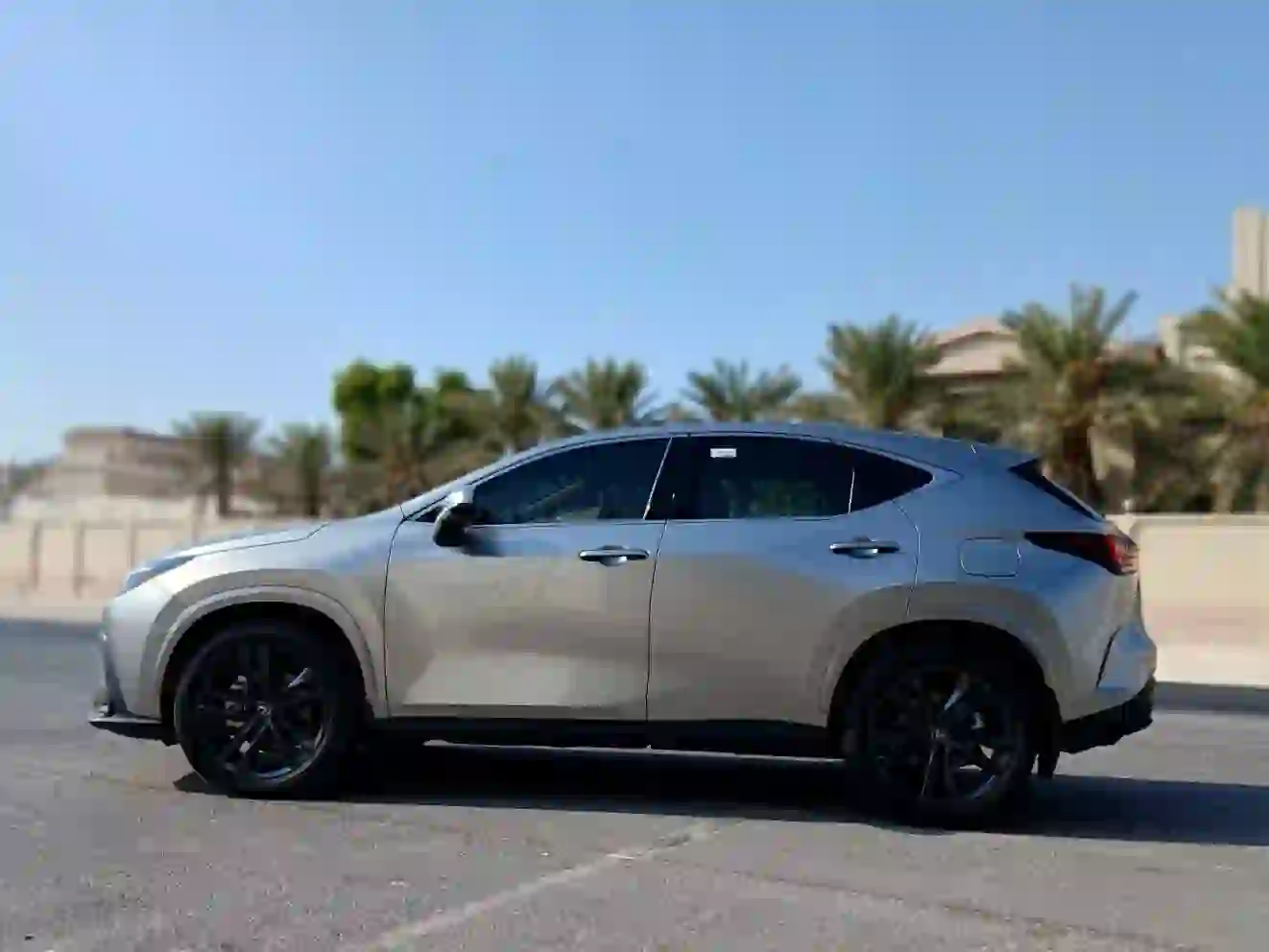 Lexus NX 350 2025 - Image 2