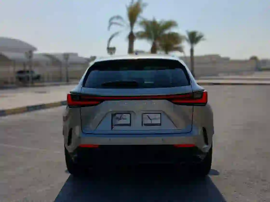 Lexus NX 350 2025 - Image 4