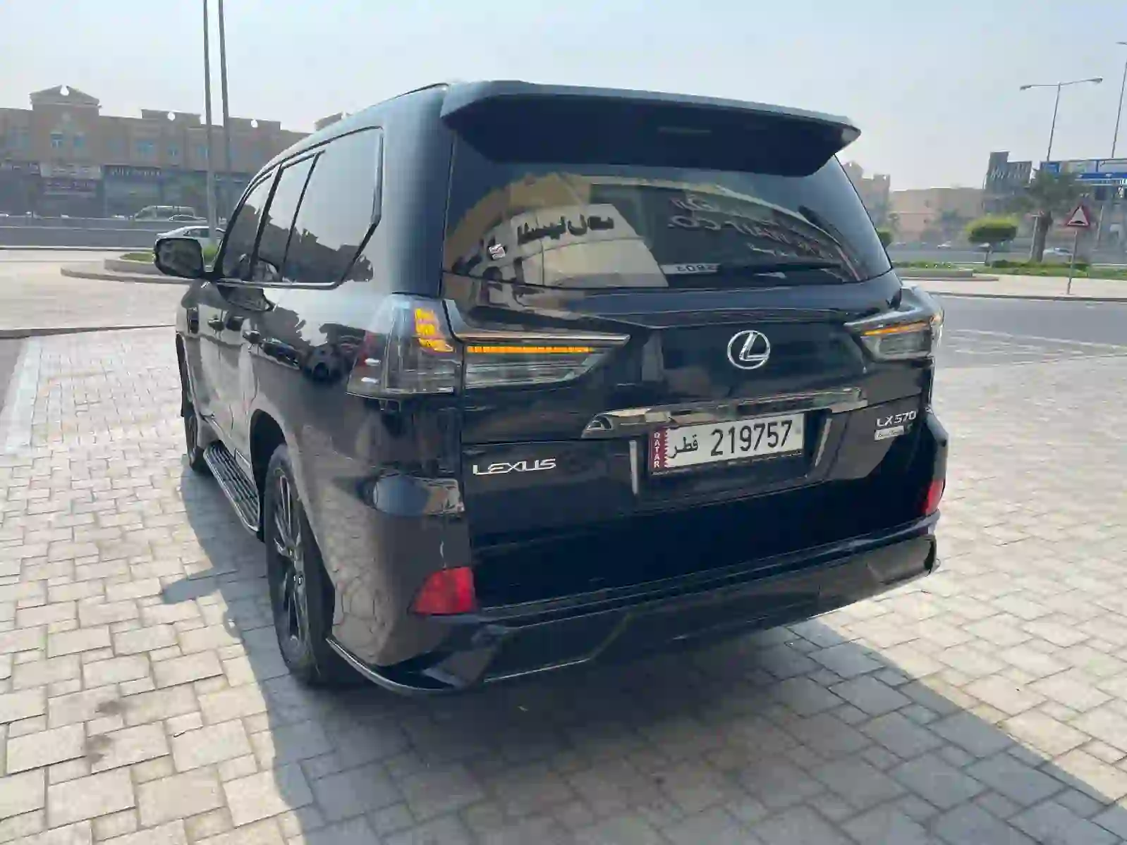 لكزس ال اكس 570 اس 2020 - Image 3