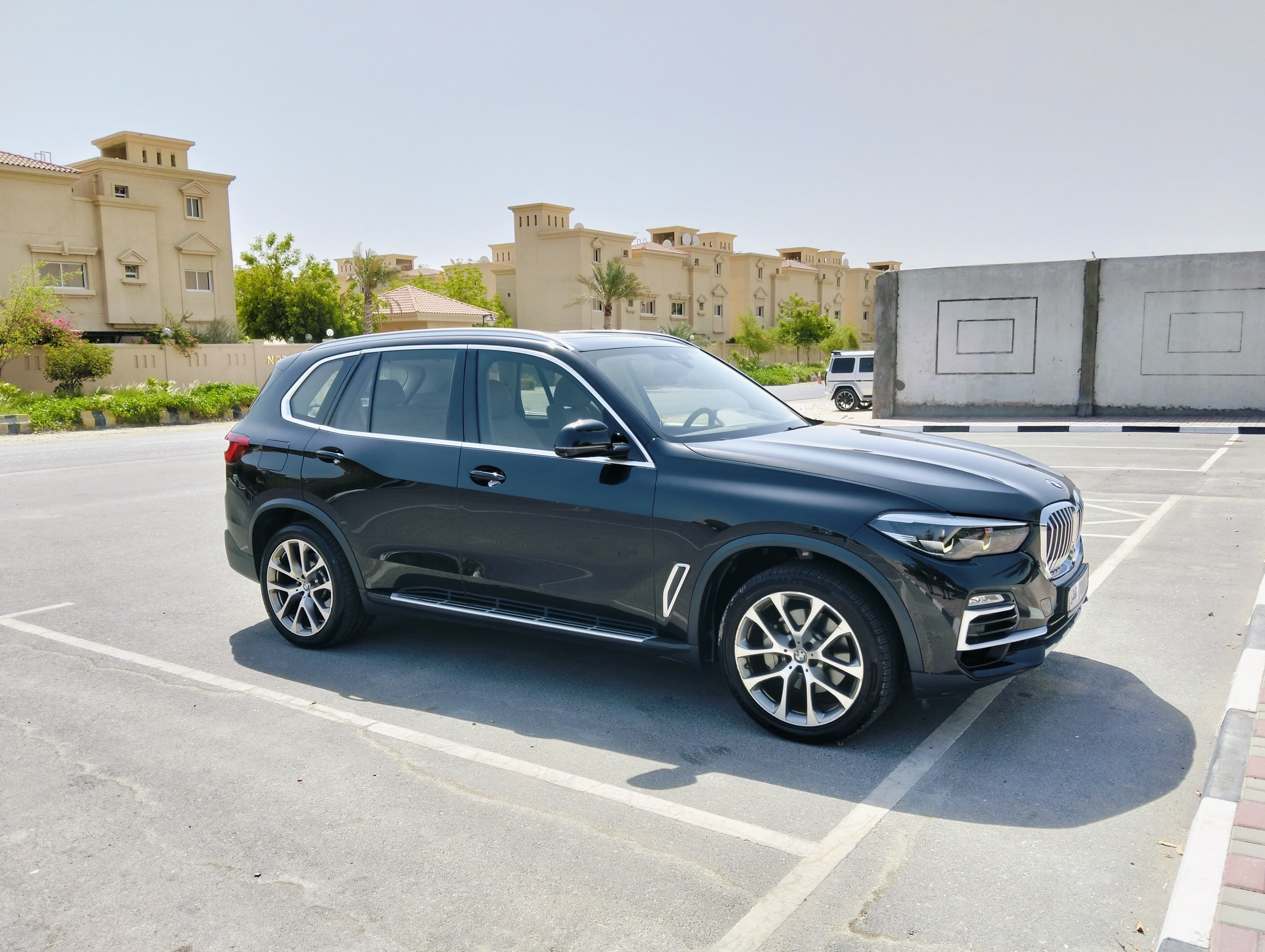 BMW X-Series X5 - Image 2
