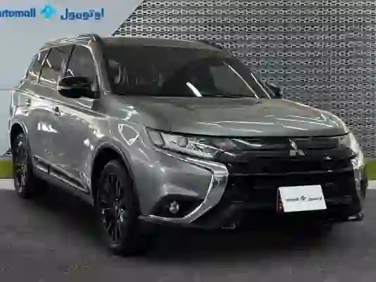 Mitsubishi Outlander 2022 - Image 2