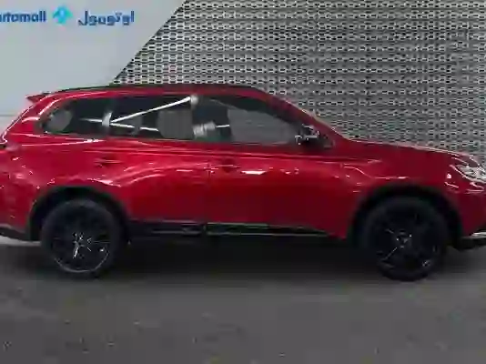 Mitsubishi Outlander 2022 - Image 4