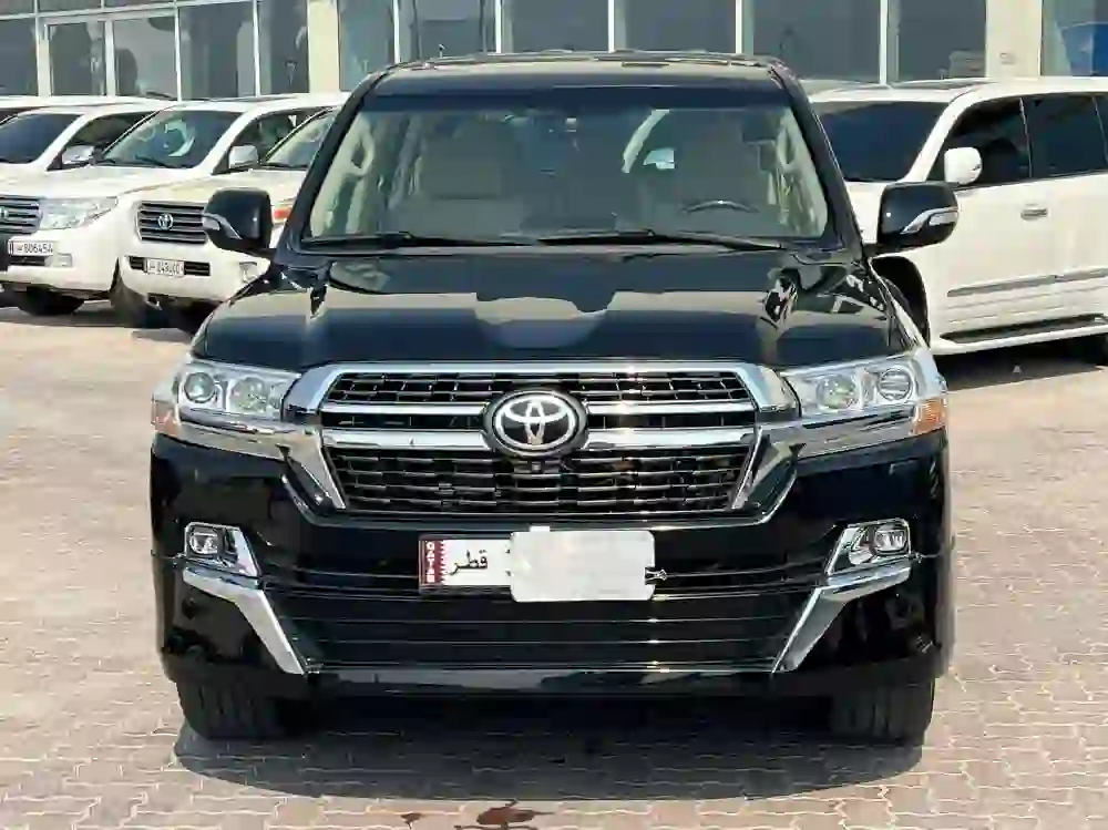 Toyota Land Cruiser VX.R 2019 - Image 2
