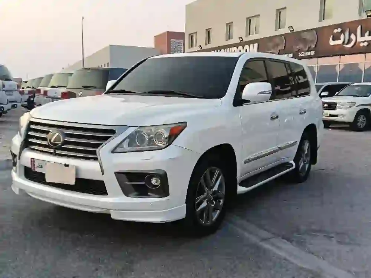 Lexus LX 570 2015