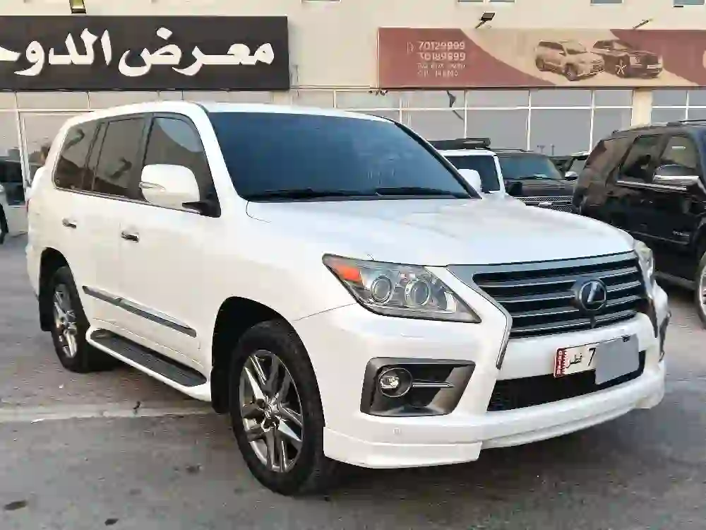 Lexus LX 570 2015 - Image 3