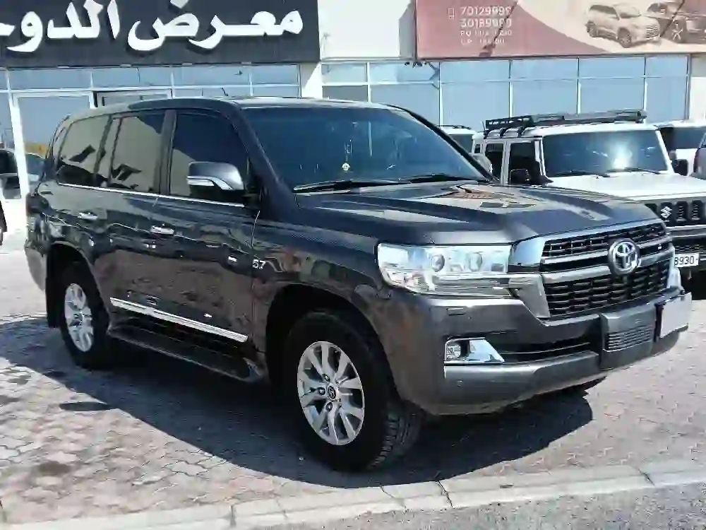 Toyota Land Cruiser VX.R 2021 - Image 3