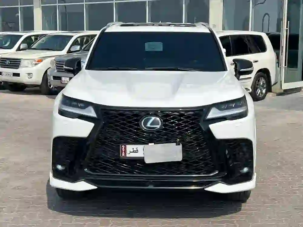 Lexus LX 600 2023 - Image 1