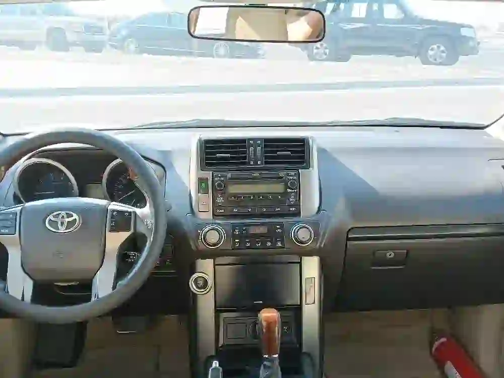 Toyota Prado 2012 - Image 4
