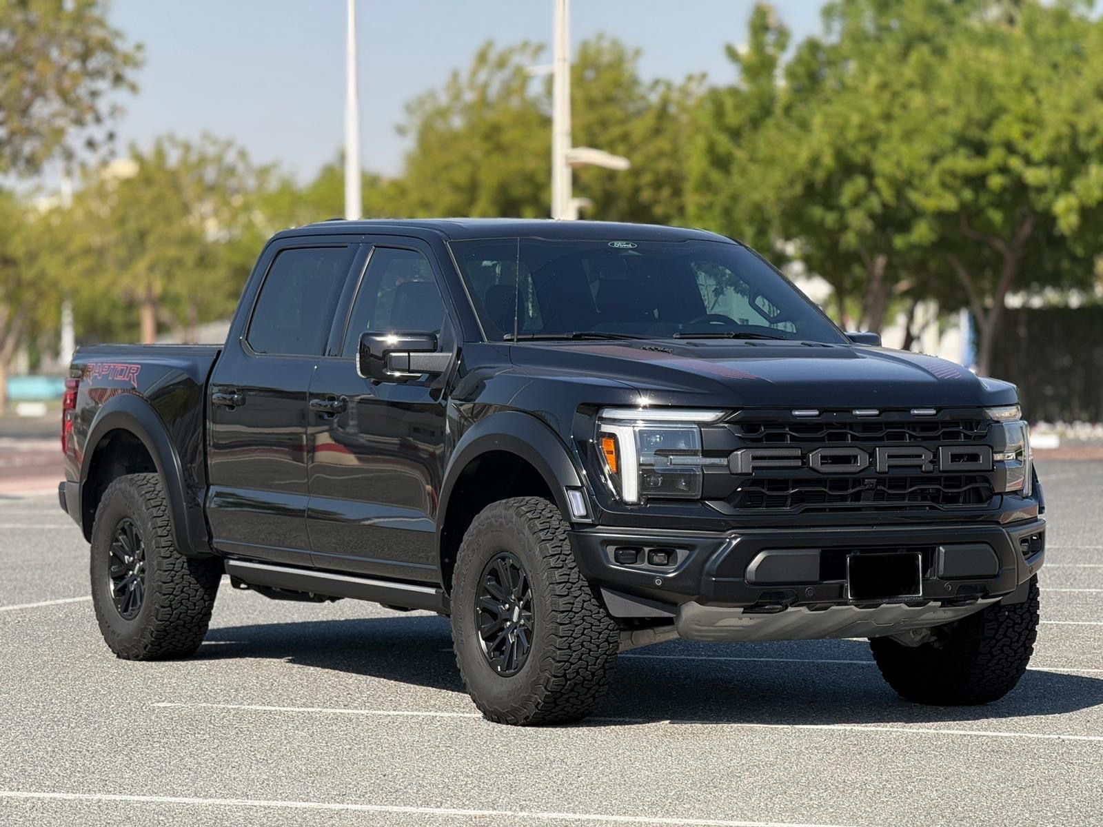 Ford Raptor f 150 2024 - Image 1