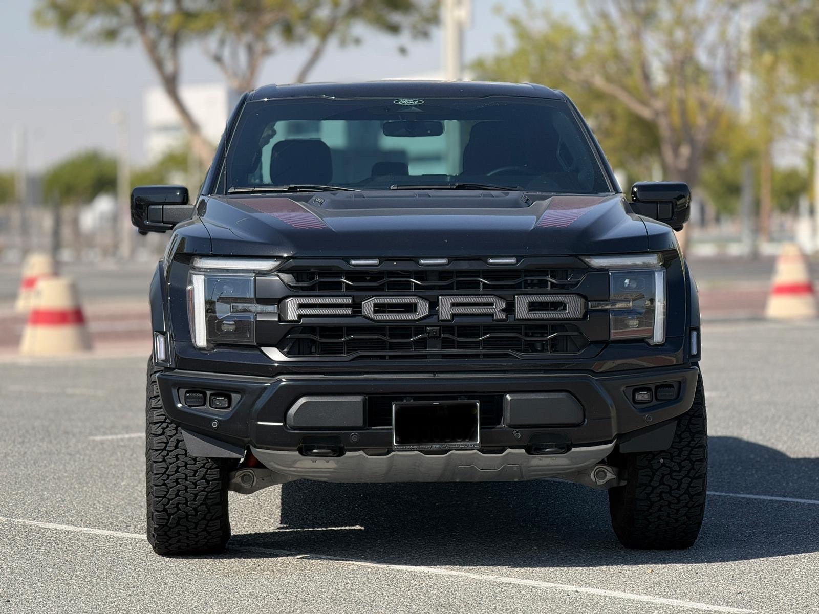 Ford Raptor f 150 2024 - Image 3
