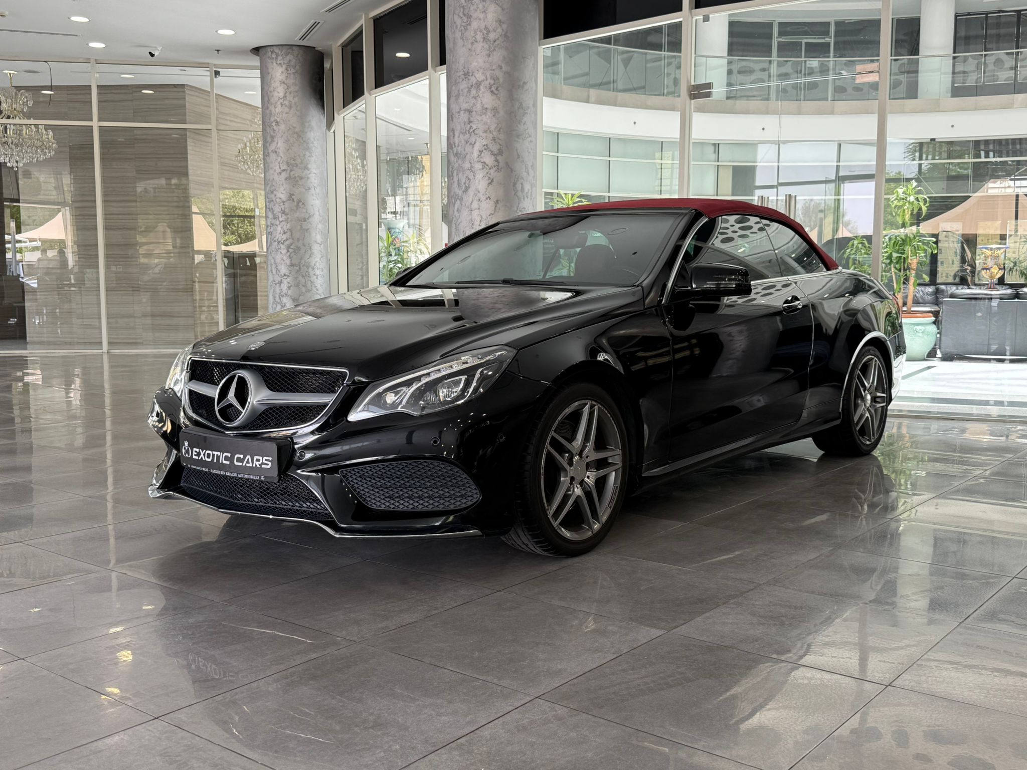 مرسيدس بنز E-Class Coupe اي 400 - Image 2