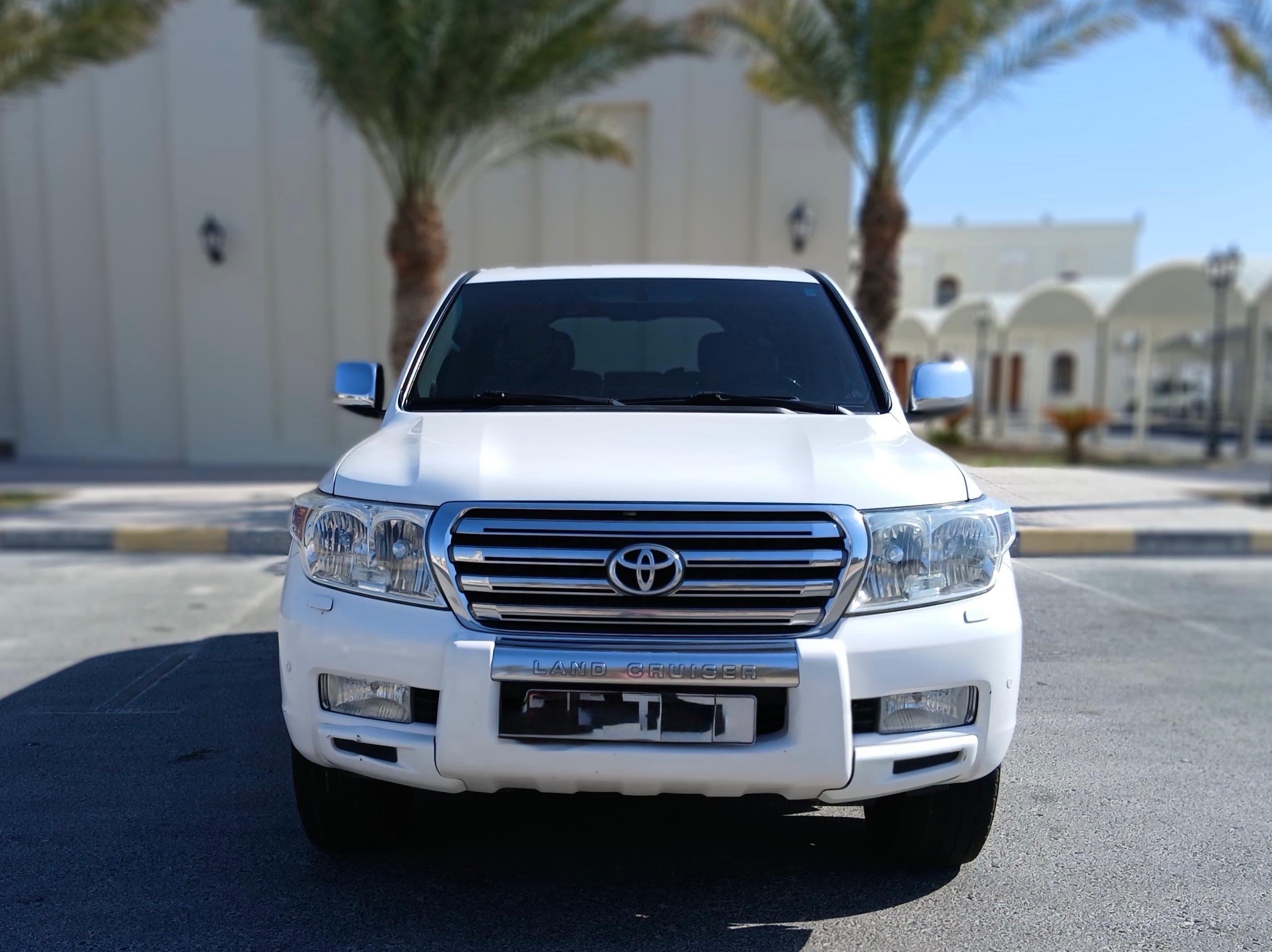 Toyota Land Cruiser VX.R 2011 - Image 3