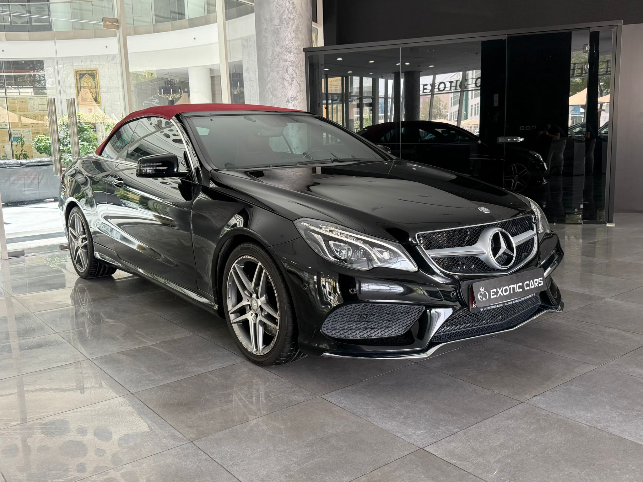 مرسيدس بنز E-Class Coupe اي 400 - Image 4