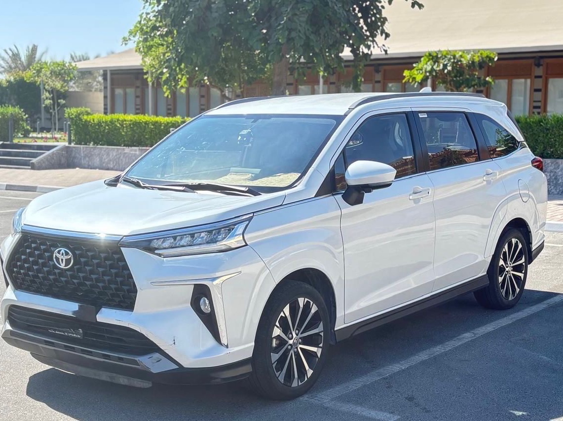 Toyota veloz 2024
