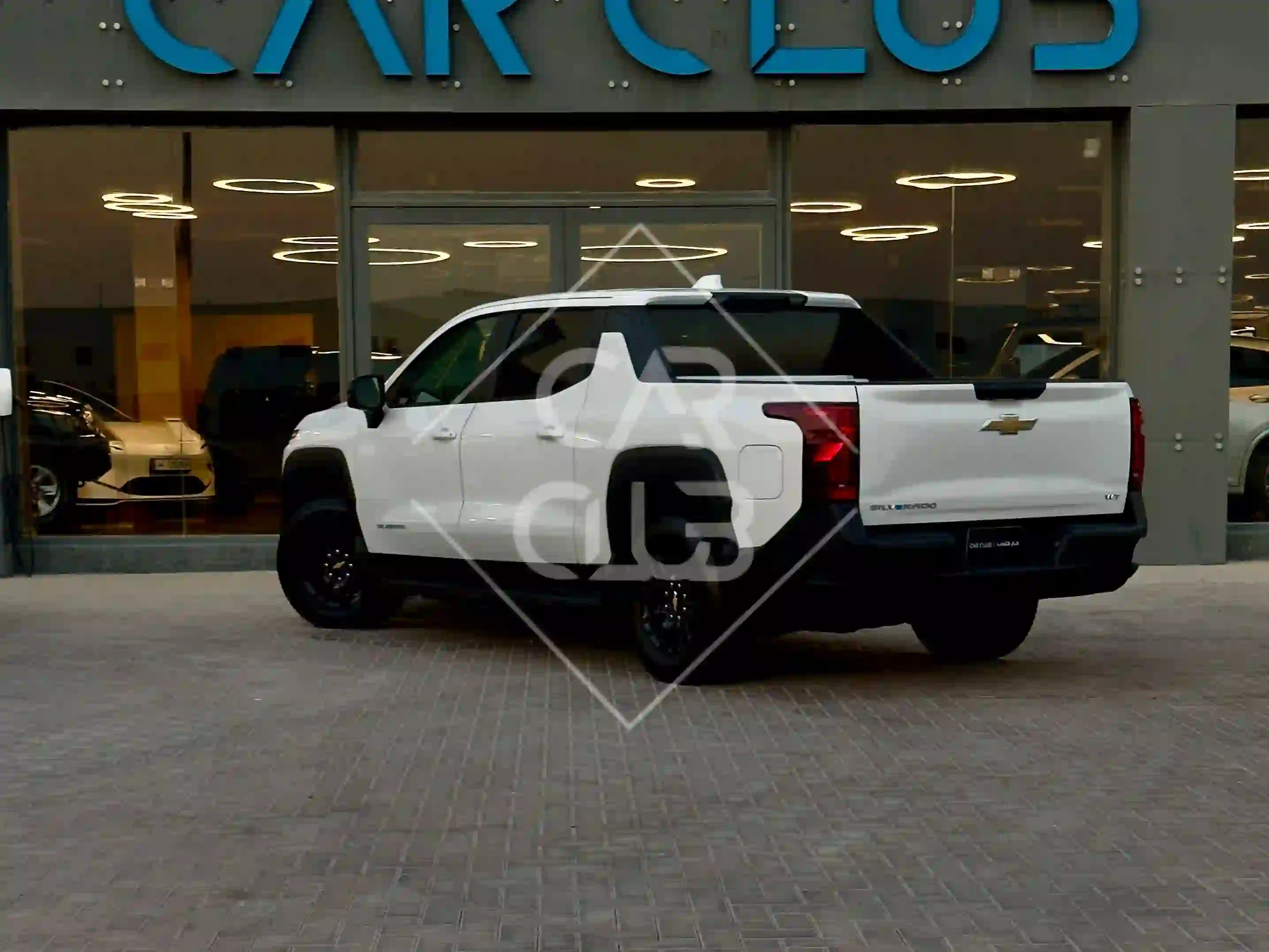 Chevrolet Silverado 2024 - Image 4