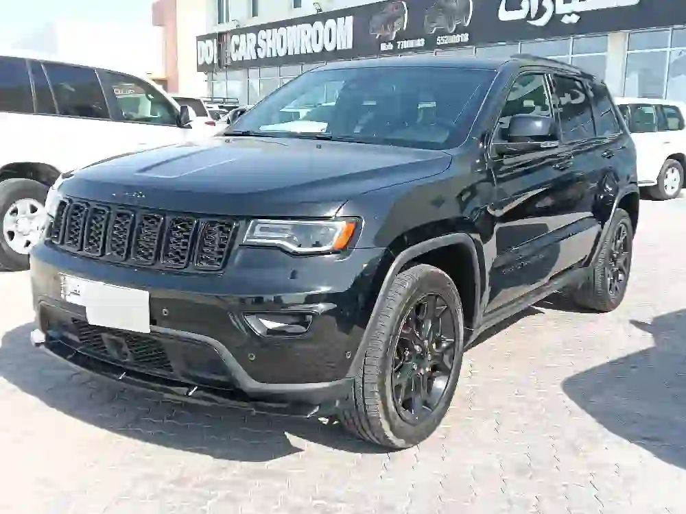 Jeep Grand Cherokee 2022 - Image 2