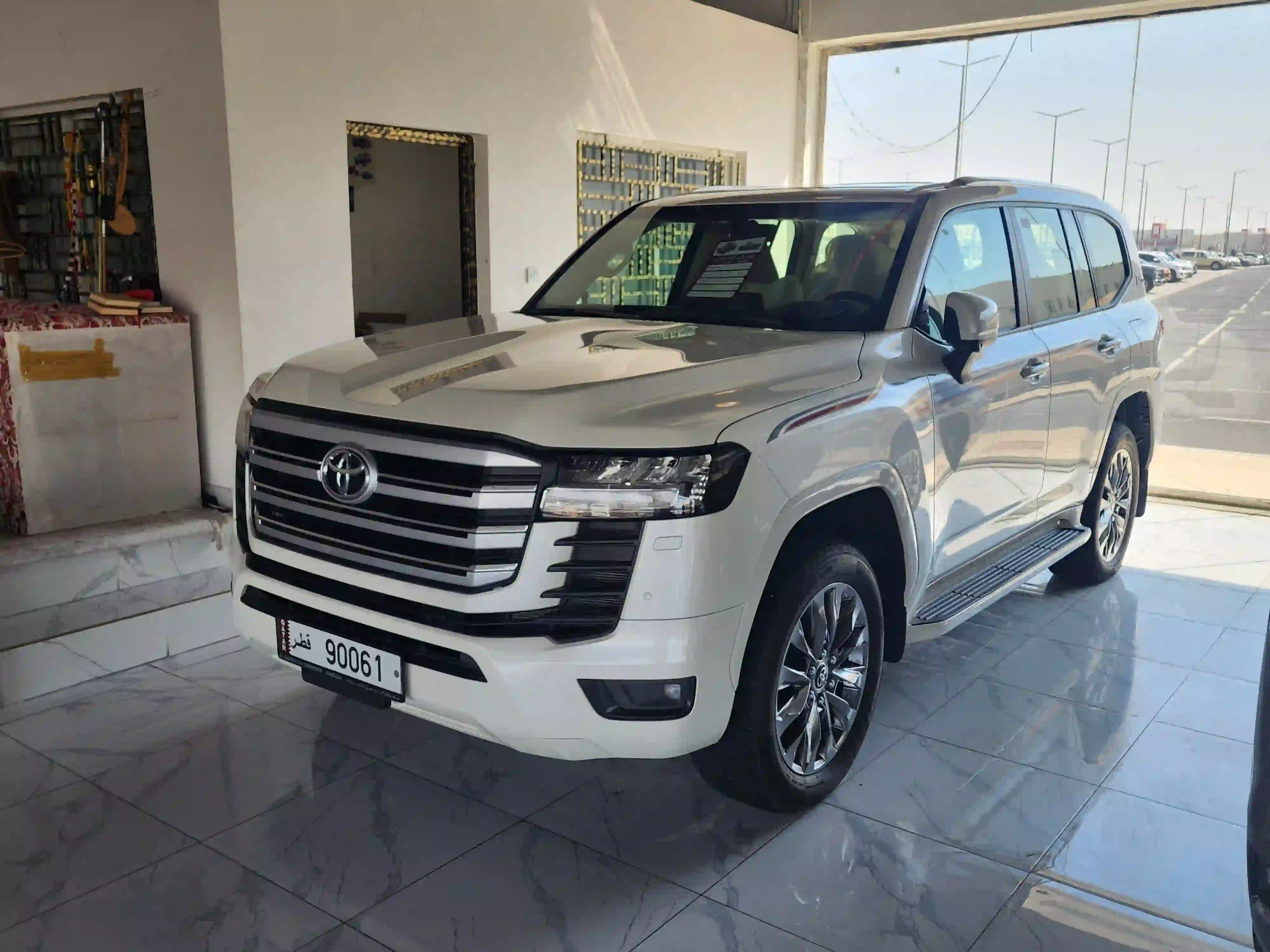 Toyota Land Cruiser GX.R 2022 - Image 2