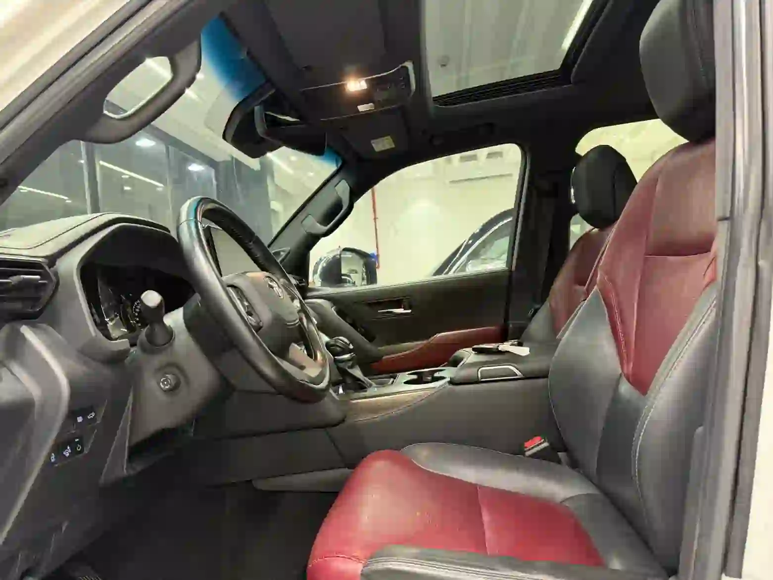 Toyota Land Cruiser VX.R 2022 - Image 3