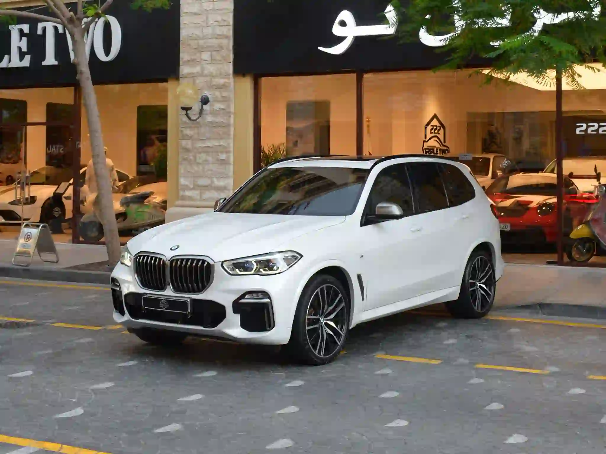 بي أم دبليو الفئة اكس X6 M50i 2022 - Image 2