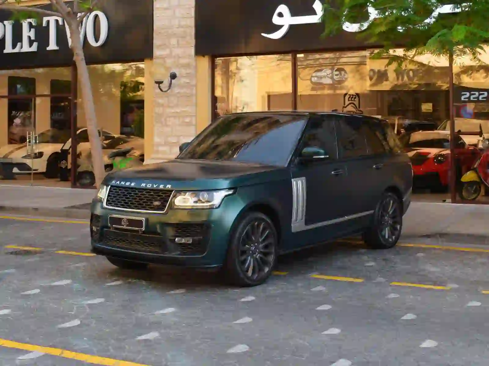 Land Rover Range Vogue Autobiography 2017 - Image 2