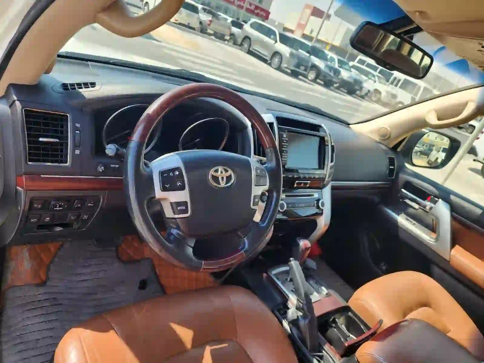 Toyota Land Cruiser VX.R 2015 - Image 4