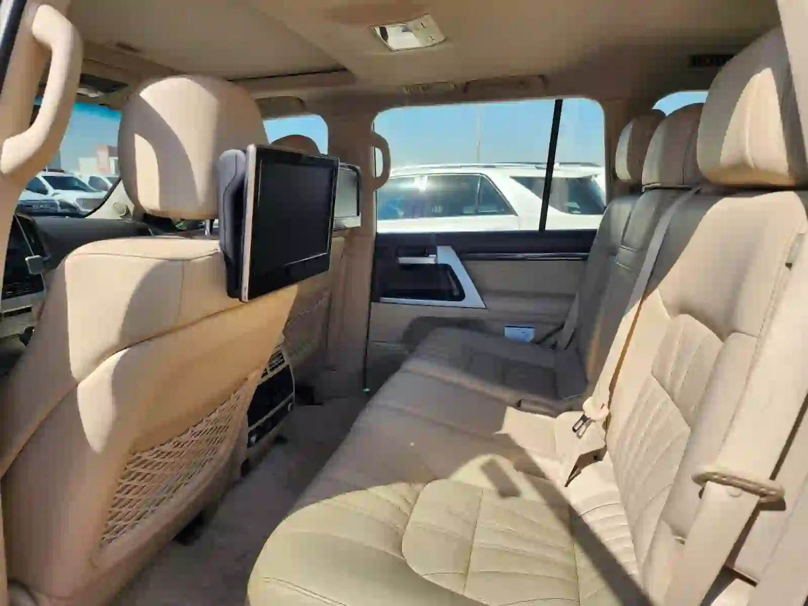 Toyota Land Cruiser VX.R 2021 - Image 3